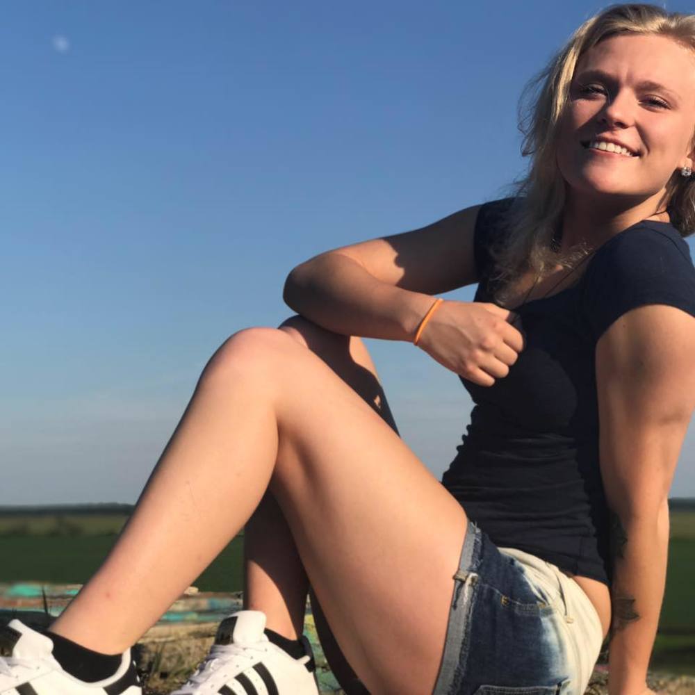 Meet your Posher, Samantha